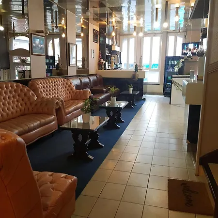 فندق Saint Jean Baptiste لورد