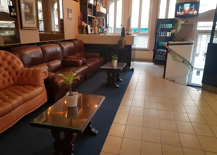 Saint Jean Baptiste Hotel Lourdes