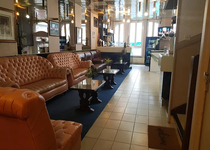 Hotel Saint Jean Baptiste Lourdes