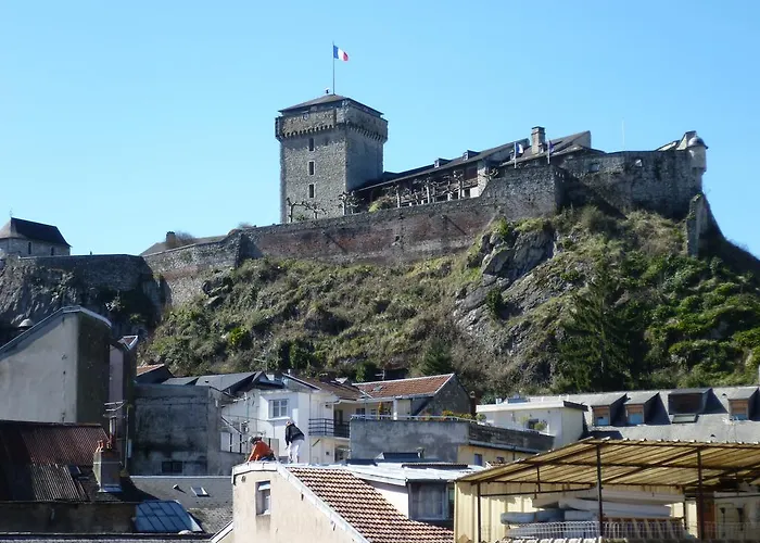 Ξενοδοχείο Saint Jean Baptiste 2*